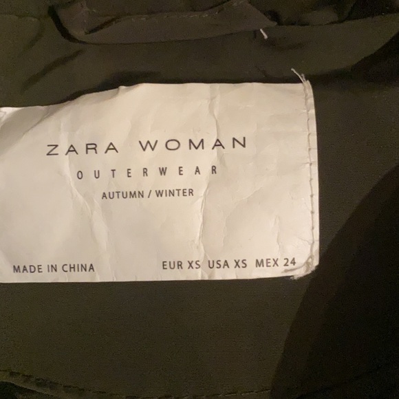 Zara Puffer Coat with detachable Faux Fur - Picture 3 of 8